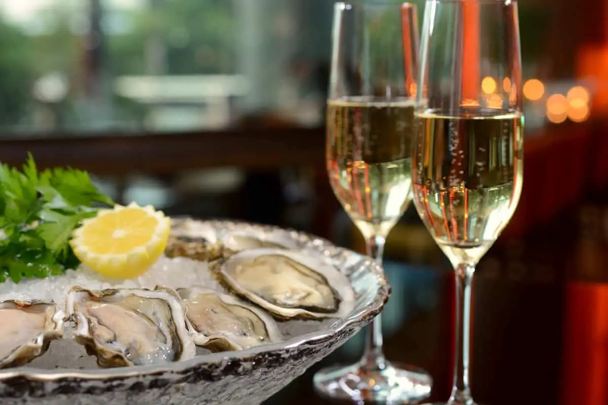Can You Really Only Eat Oysters in “R” Months? – Garden & Gun